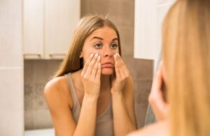 Dấu Hiệu Cho Thấy Làn Da Đang Kêu Cứu